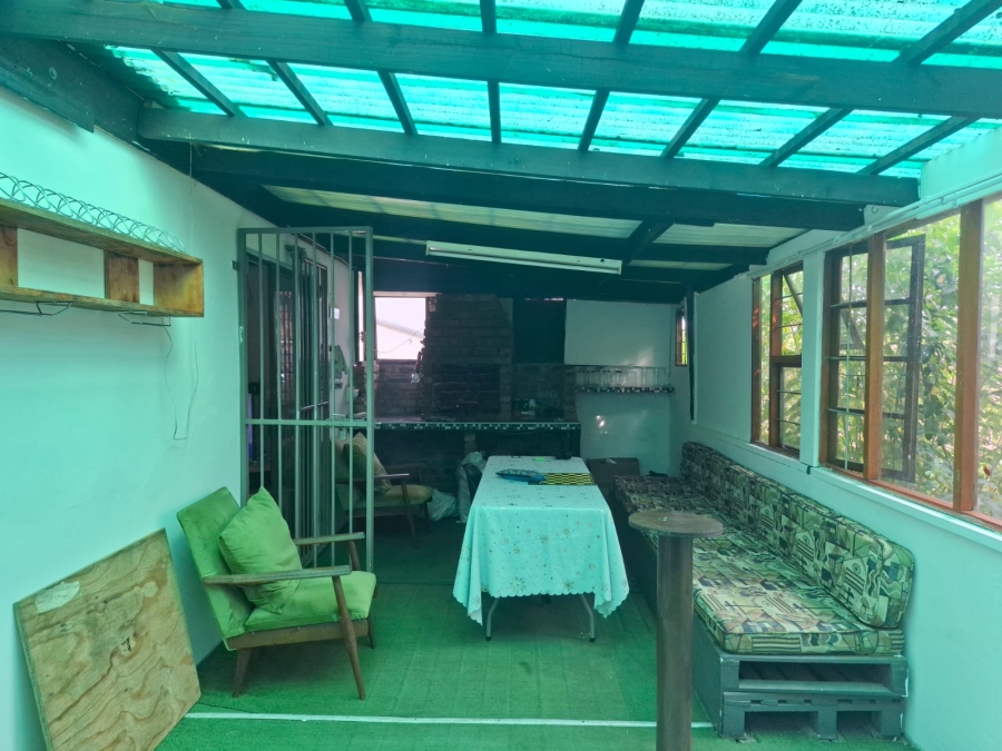 8 Bedroom Property for Sale in Rosedale Park Eastern Cape